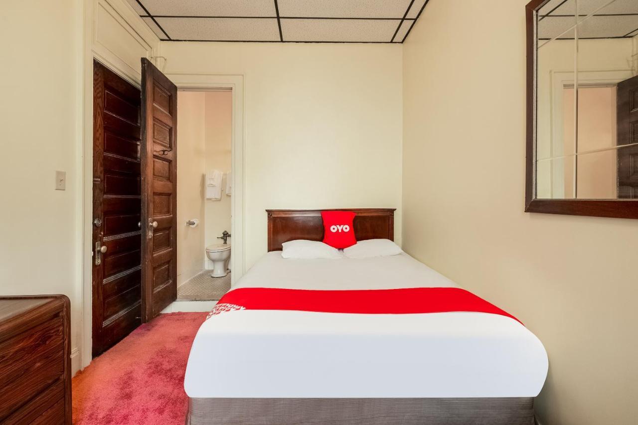 Oyo Hotel Bradford Main St Pa Buitenkant foto